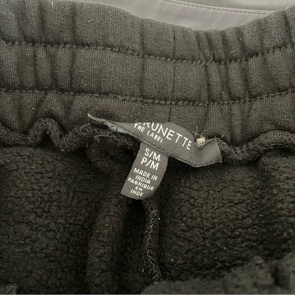 Brunette The Label REDHEAD Shorts Athletic Black Size S/M Small Medium - Picture 4 of 5